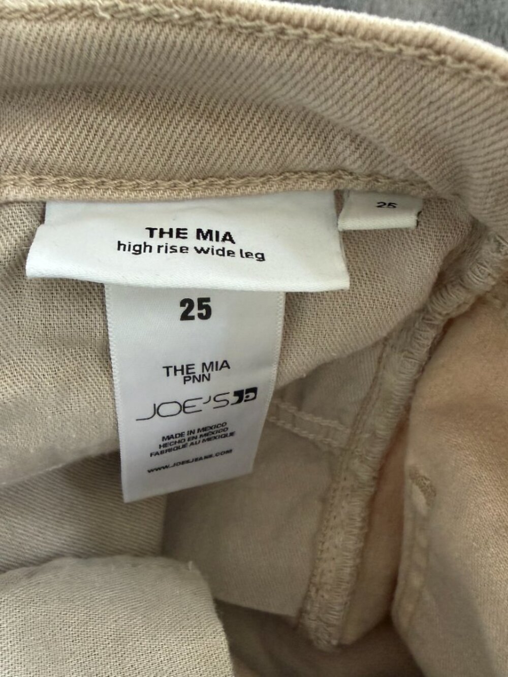 Joe’s Jeans The Mia Wide Leg Jeans 25 High Rise Beige Raw Hem